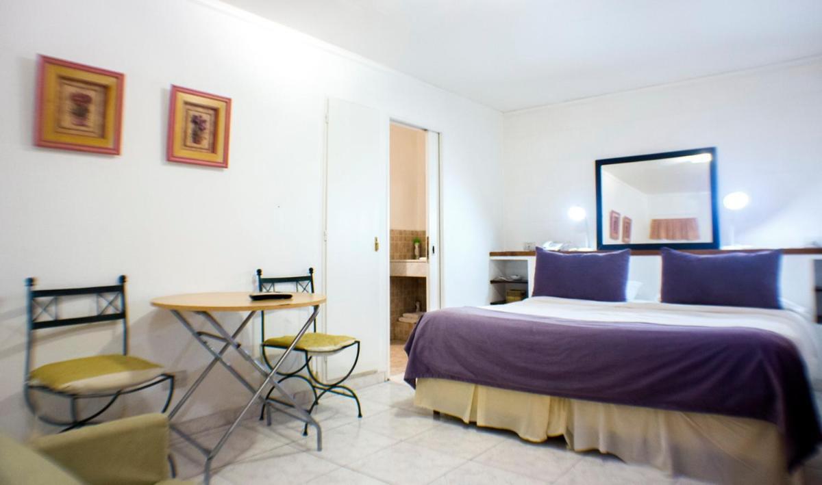 Bernie'S Bed & Breakfast , A 3 Kilometros Del Aerop Ezeiza, Van ,In-Out, Free Ezeiza Airport Extérieur photo