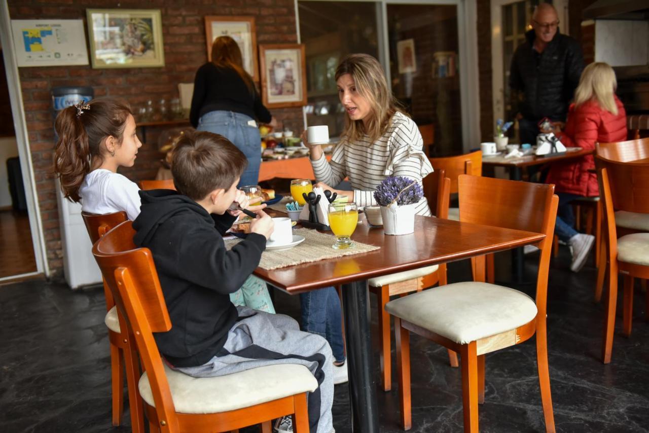 Bernie'S Bed & Breakfast , A 3 Kilometros Del Aerop Ezeiza, Van ,In-Out, Free Ezeiza Airport Extérieur photo